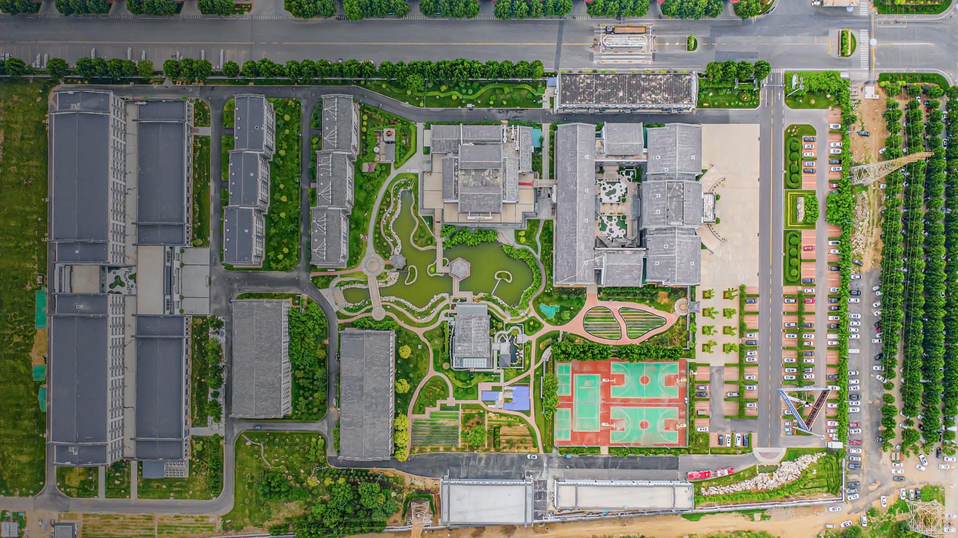 Eco-Friendly<br />Suzhou-style Garden Leisure Space