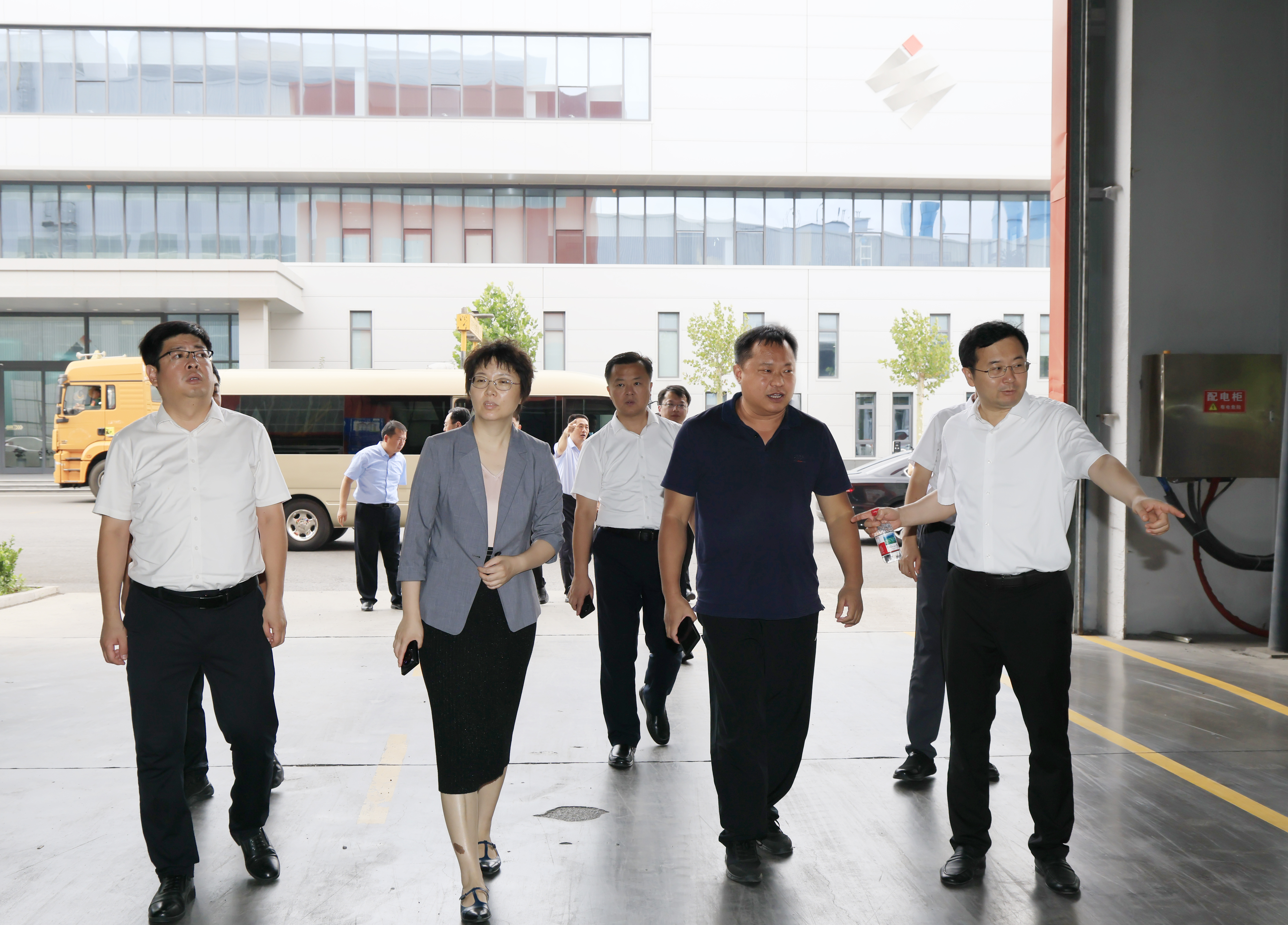 Provincial Official Zhu Hong Visits Innovasion Group