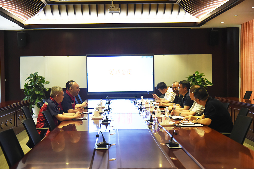 Mengshang Bank VP Wang Ru Visits Chuangxin Group